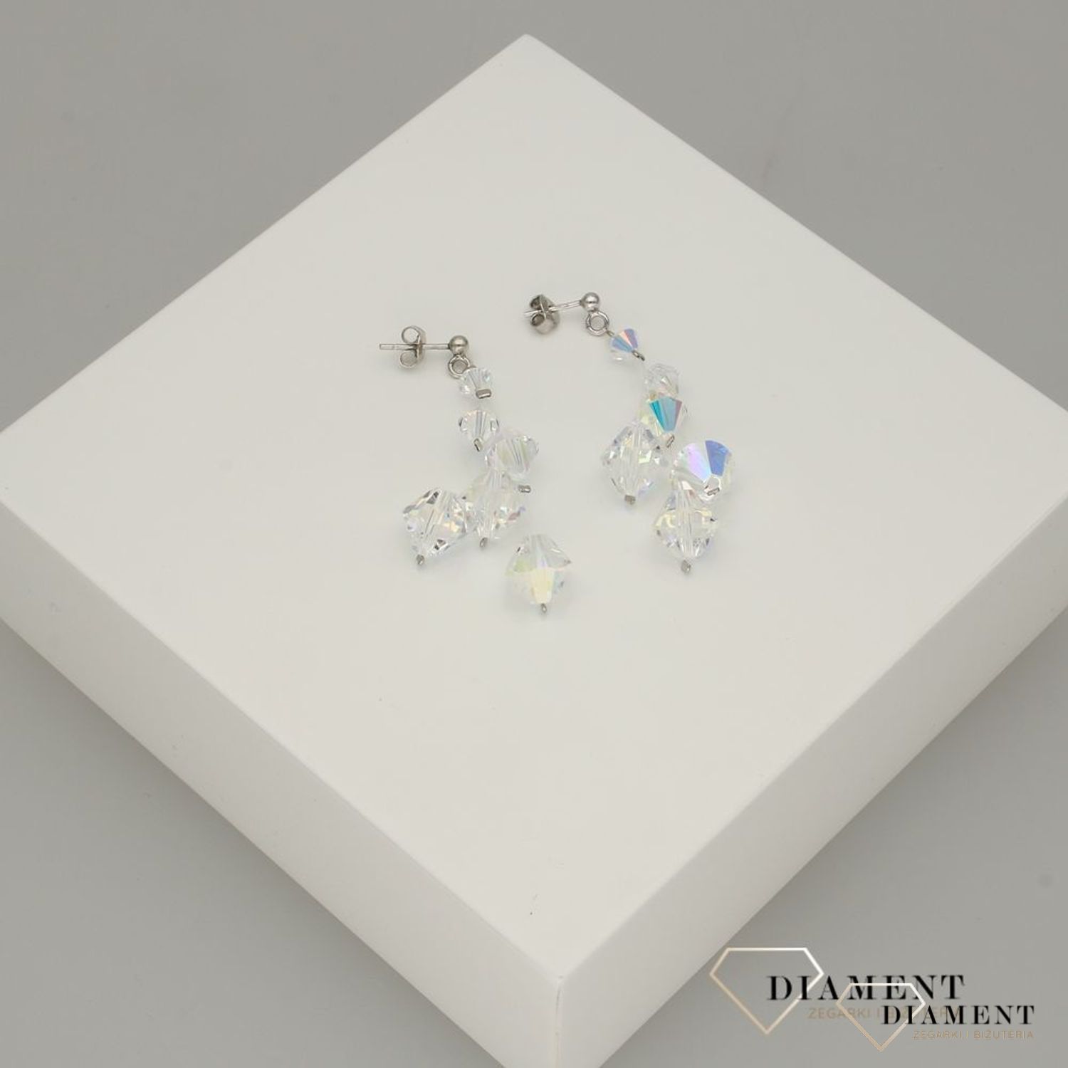 Kolczyki Spark z kryształami Swarovskiego Crystal KR 580-1.jpg